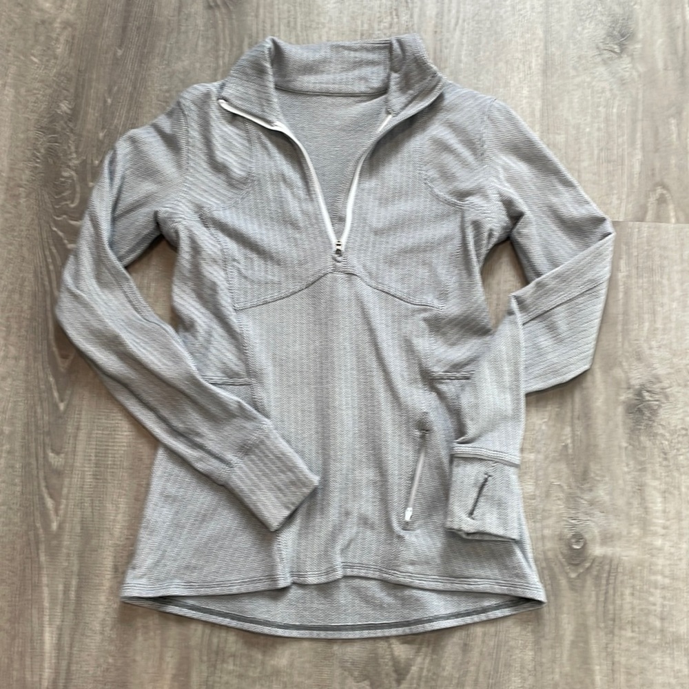 Lulu zipper sweatshirt